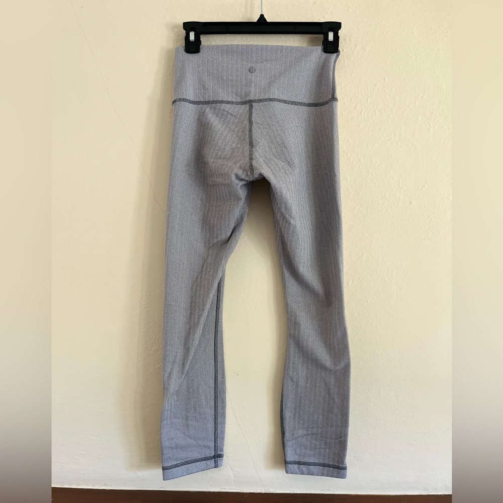 Women’s Lululemon Leggings Size 4